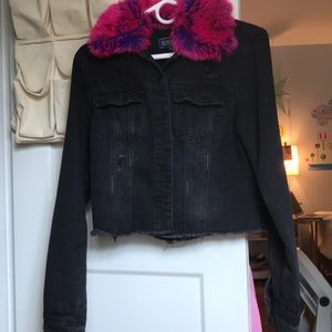 Fur collar denim jacket